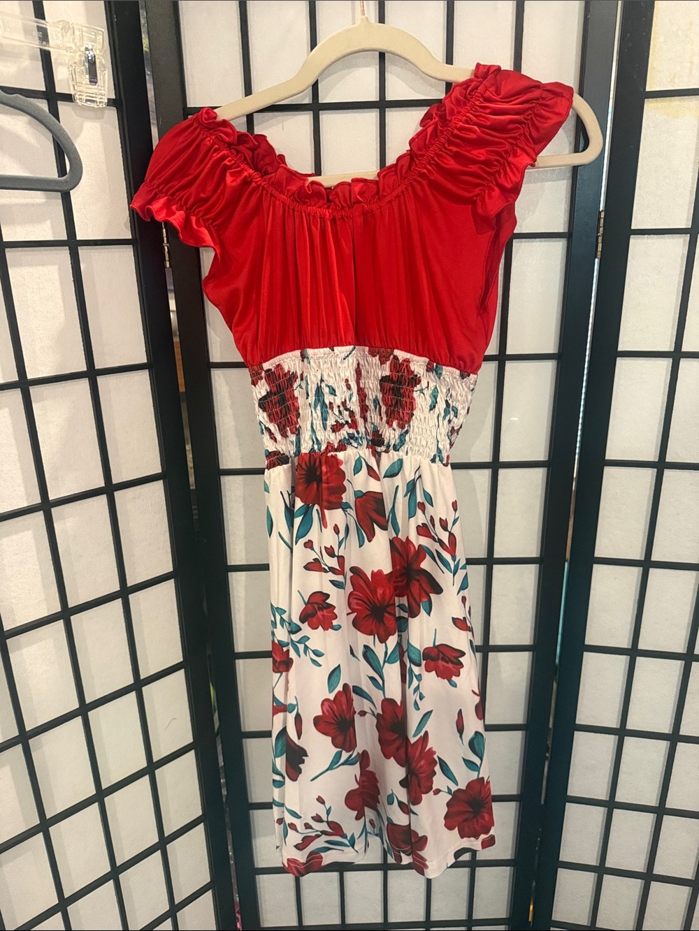 Girls Red Floral Smocked Waist Casual Dress